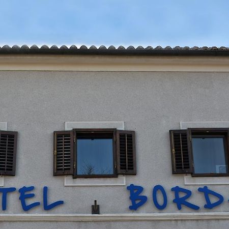 קראליביצה Hostel Bordada מראה חיצוני תמונה