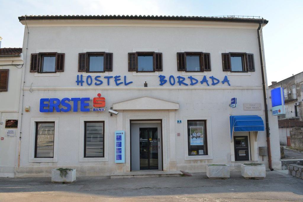 קראליביצה Hostel Bordada מראה חיצוני תמונה