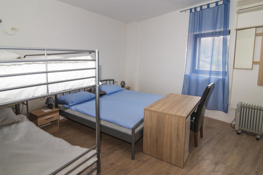 קראליביצה Hostel Bordada מראה חיצוני תמונה